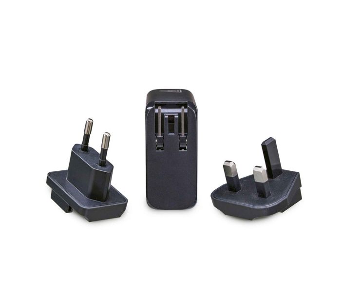 Elinchrom 100W USB-C Wall Charger Kit - Charger/Cable/UK & EU Plugs - front with attachments 
